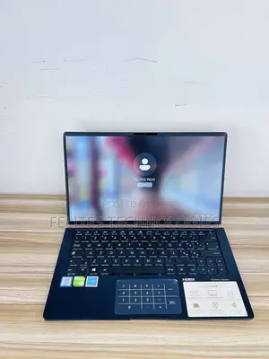 Laptop Asus ZenBook 13 UX331UN 8GB Intel Core i5 SSD 256GB