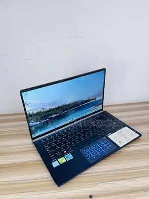 Laptop Asus ZenBook 13 UX331UN 8GB Intel Core i5 SSD 256GB
