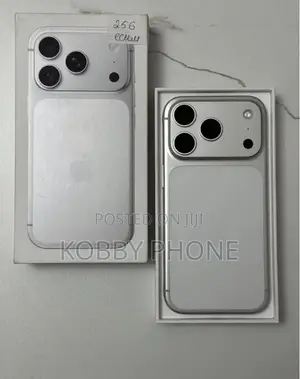 New Apple iPhone 17 Pro Max 512 GB Silver