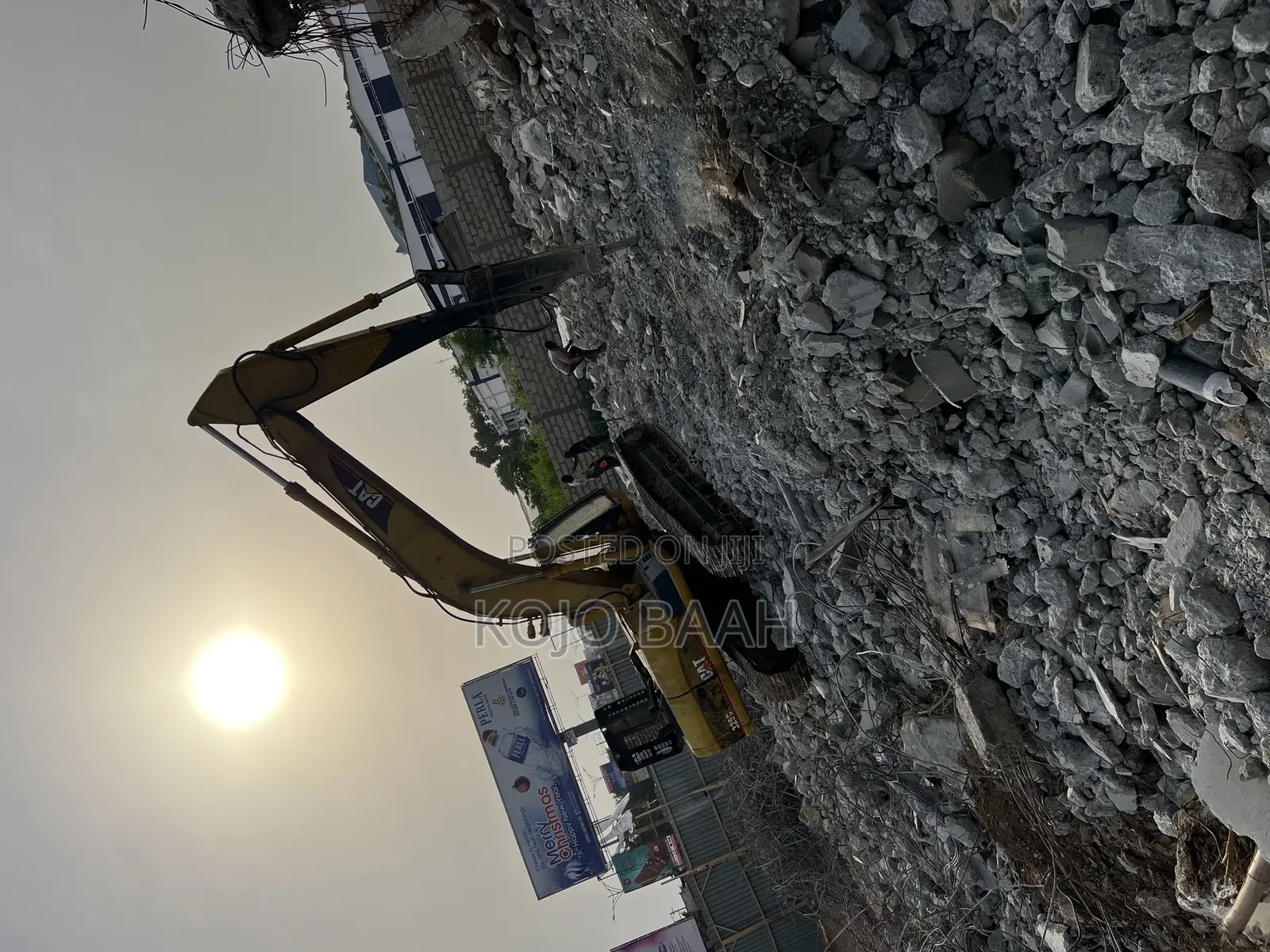 Excavators and Construction Machinery for Rent