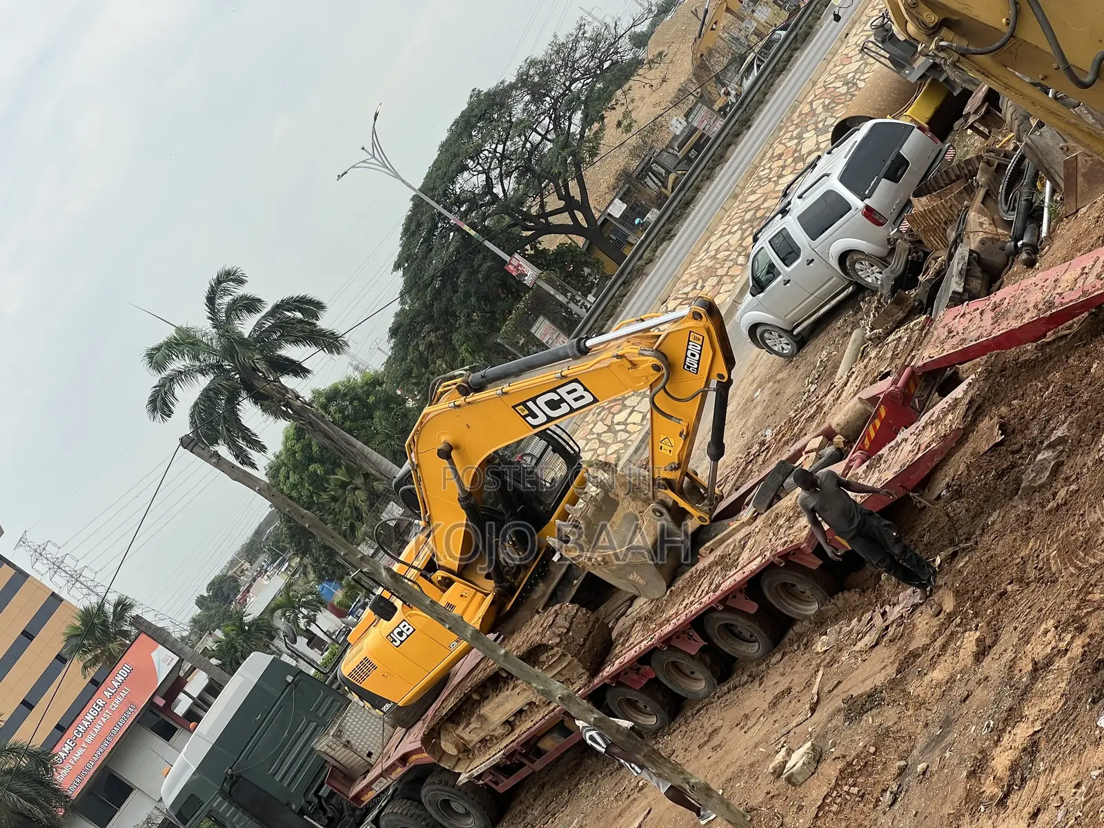 Excavators and Construction Machinery for Rent
