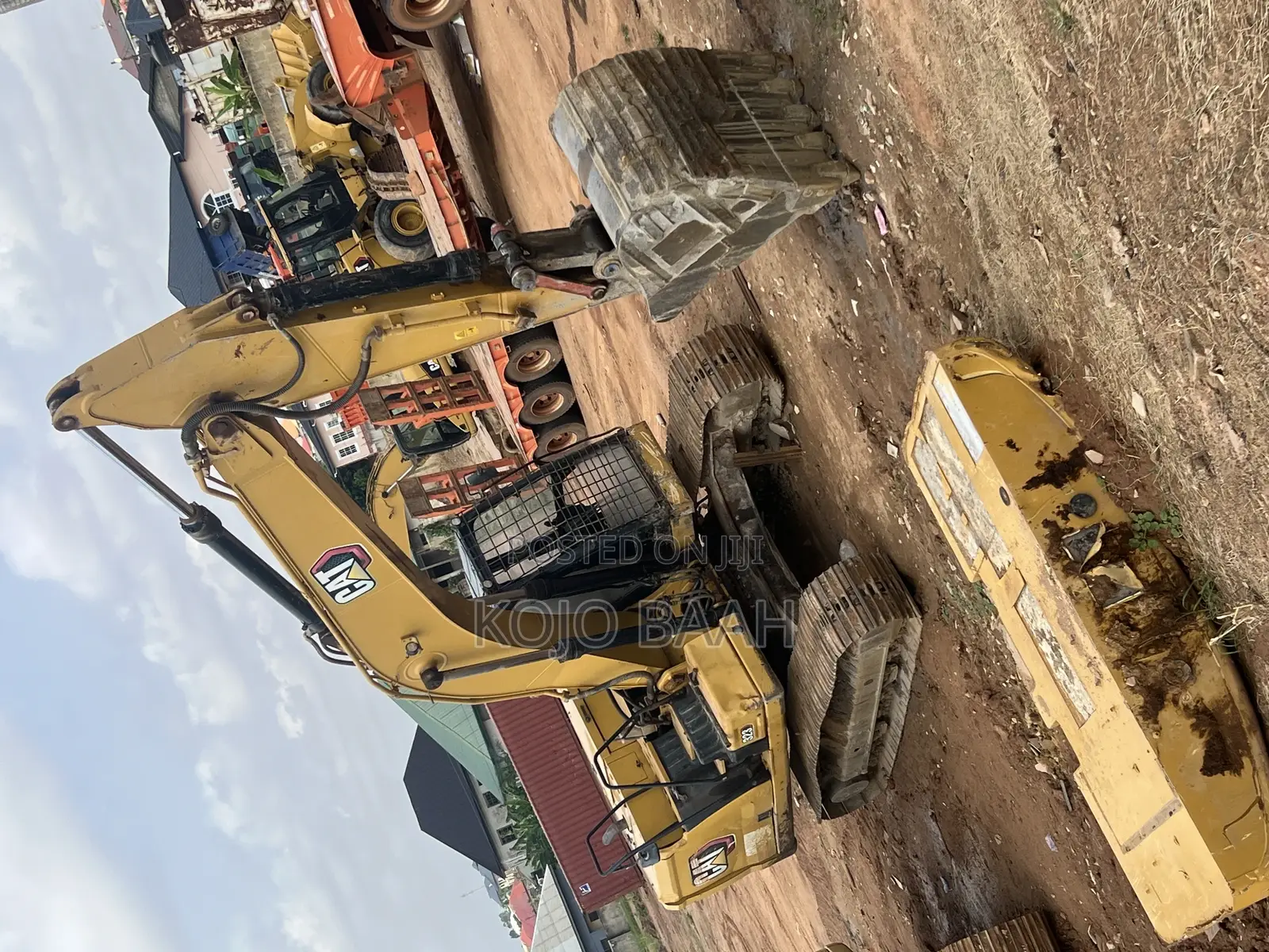 Excavators and Construction Machinery for Rent