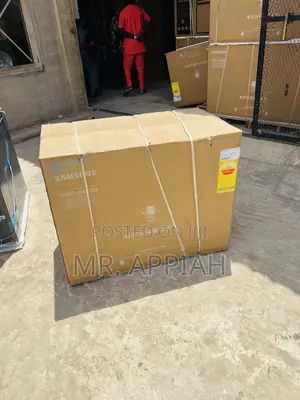 Sealed in Box Samsung 281l Single Door Chest Freezer
