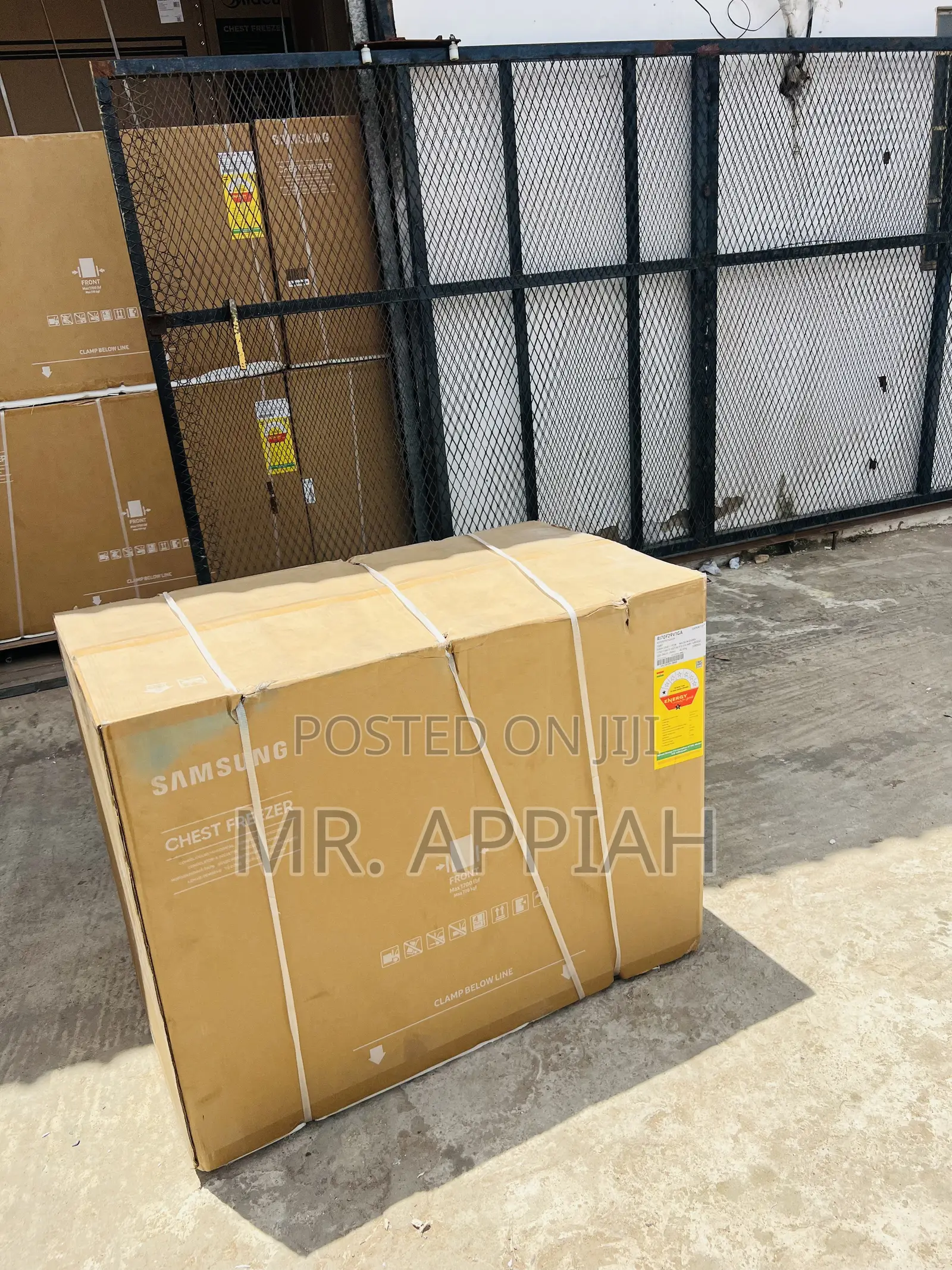 Unique Design Samsung Single Door Electric Chest Freezer(281l)