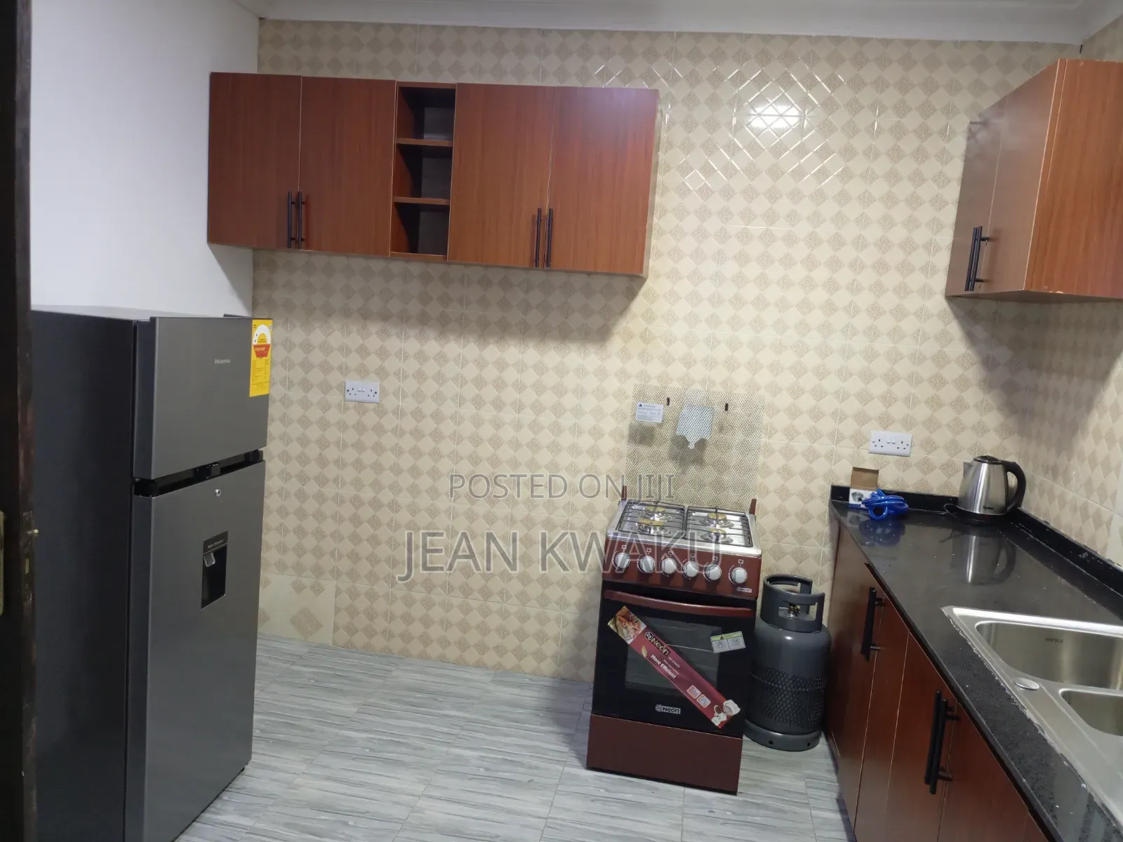 Furnished 2bdrm Apartment in Akweteyman, Market for rent