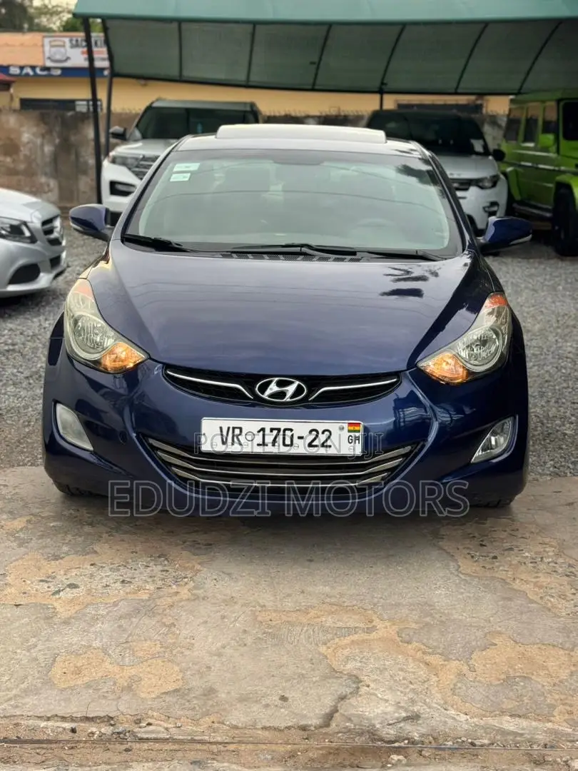 Hyundai Elantra Limited Sedan FWD (1.8L 4cyl 6A) 2013 Black