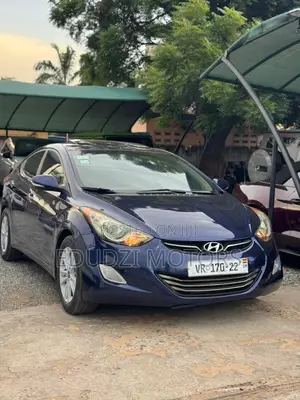 Hyundai Elantra Limited Sedan FWD (1.8L 4cyl 6A) 2013 Black
