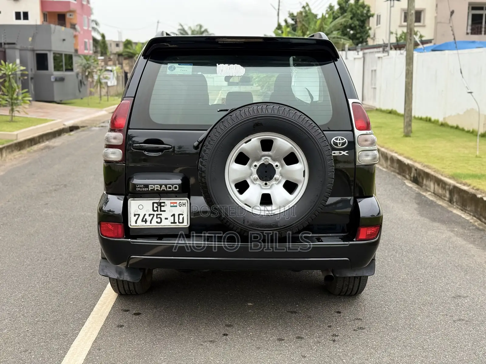 Toyota Land Cruiser 4.0 V6 GX-R 2010 Black