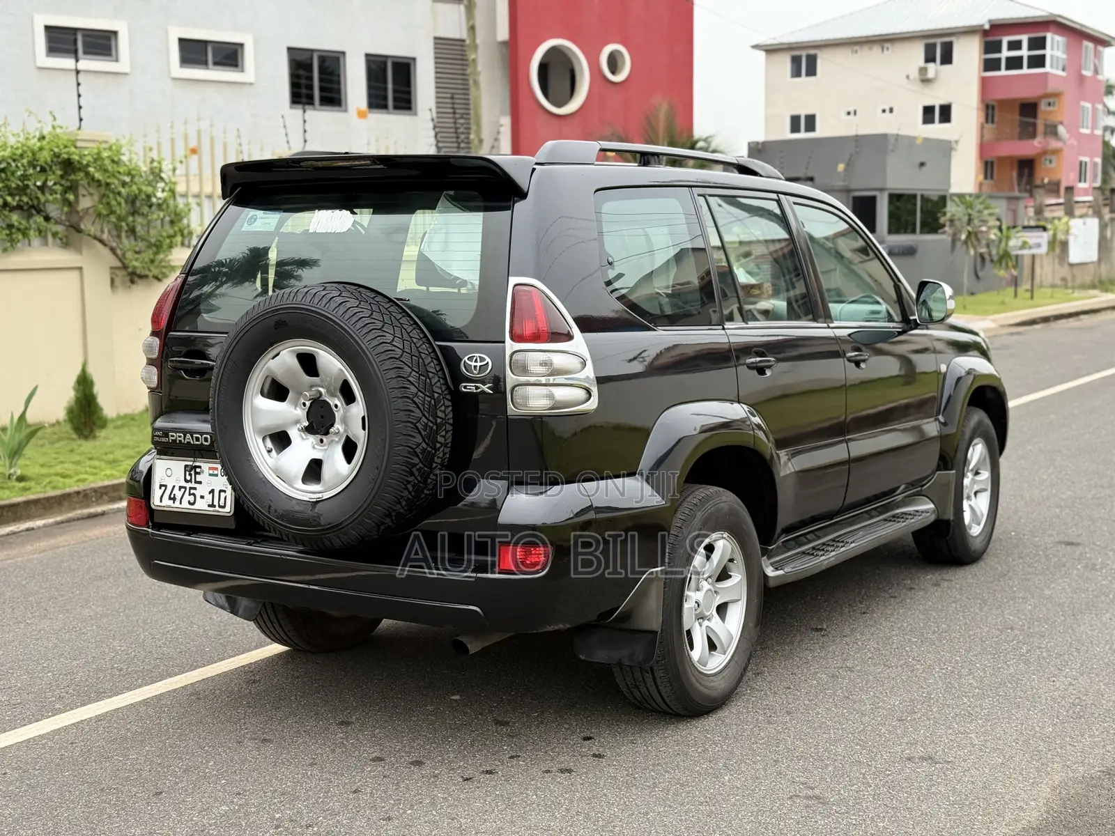 Toyota Land Cruiser 4.0 V6 GX-R 2010 Black