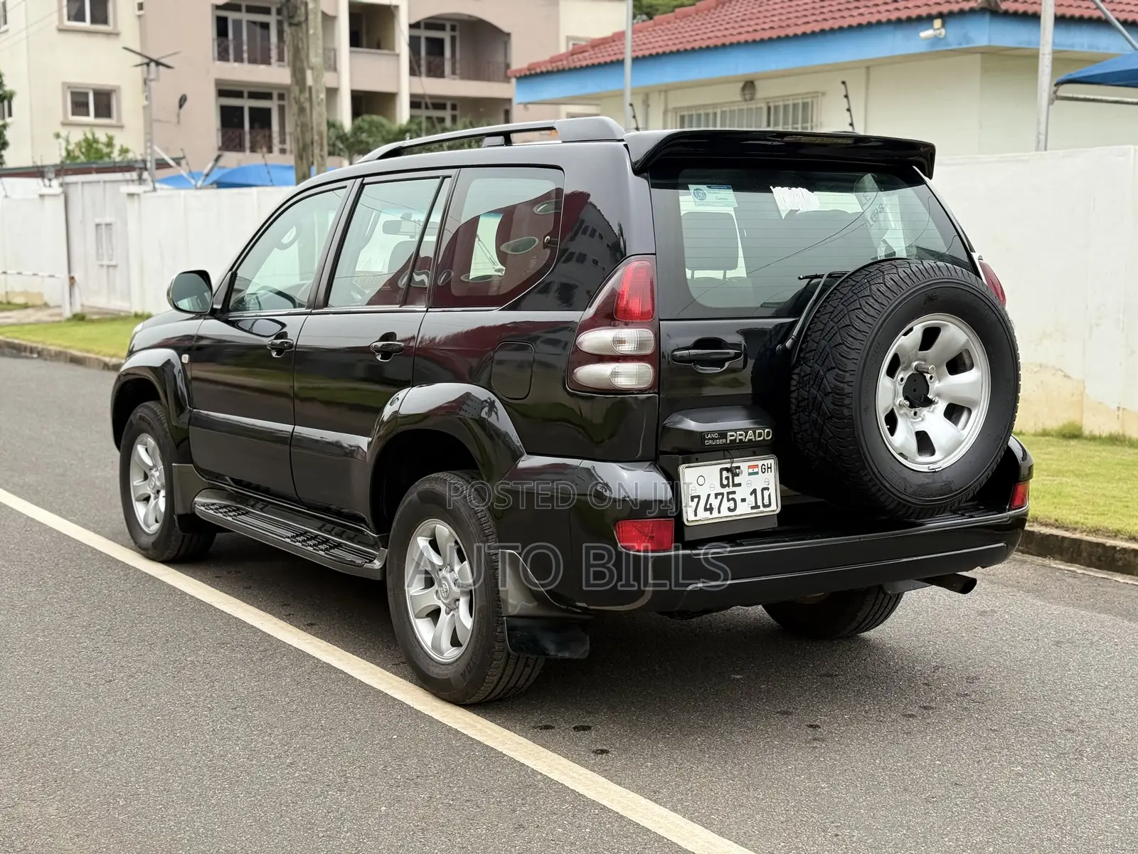 Toyota Land Cruiser 4.0 V6 GX-R 2010 Black