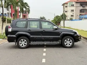 Toyota Land Cruiser 4.0 V6 GX-R 2010 Black