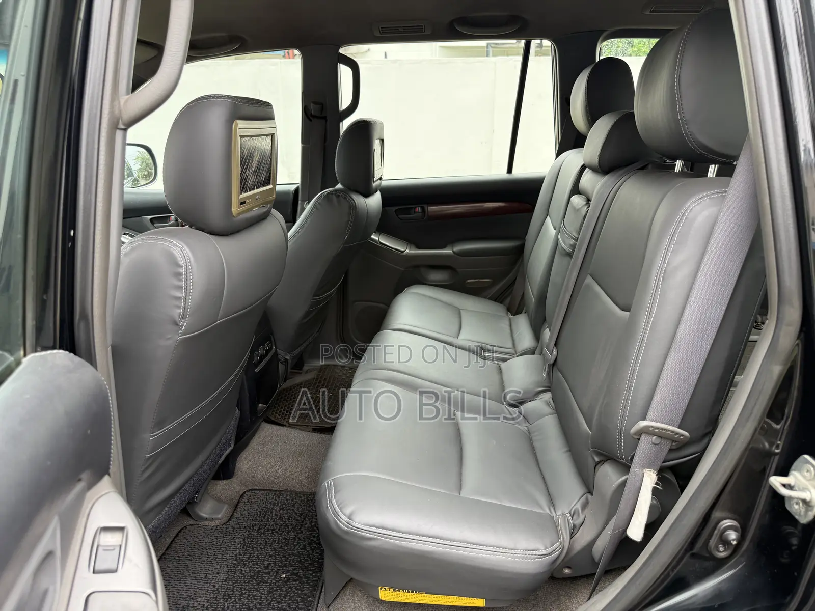 Toyota Land Cruiser 4.0 V6 GX-R 2010 Black
