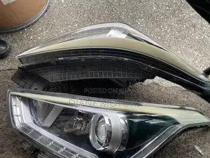 Hyundai Creta 2016 Headlights Pair