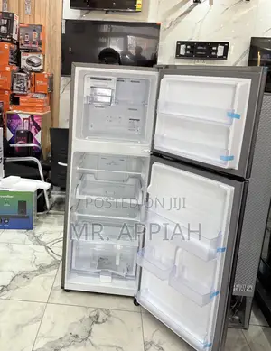 Order Unique Samsung Double Door Electric Fridge(Silver) 