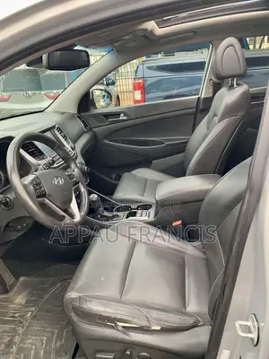 Hyundai Tucson Limited AWD 2016 Silver