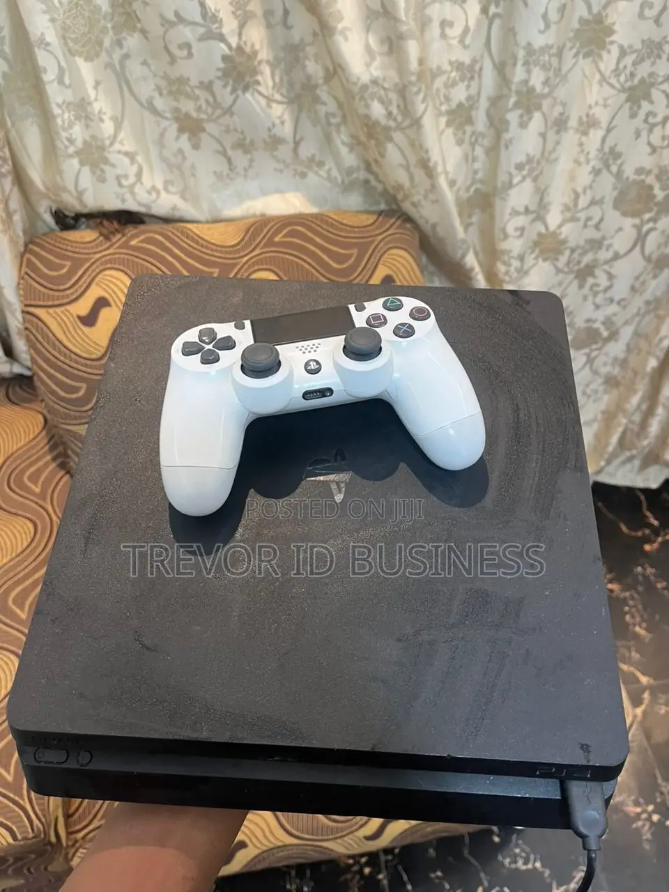 Playstation 4 Slim