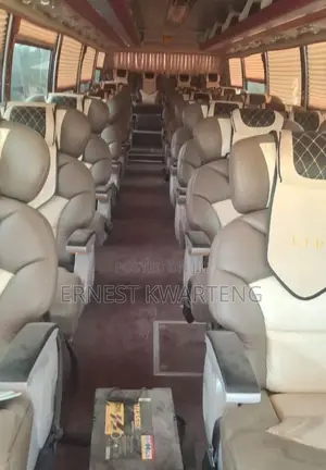 Kia Granbird 2012 White