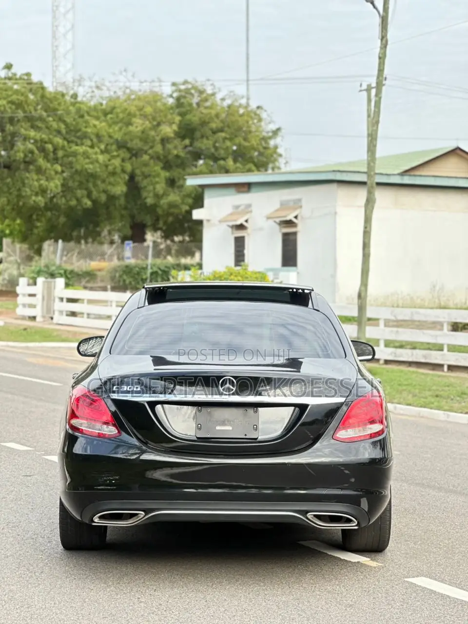 Mercedes-Benz C300 2019 Black