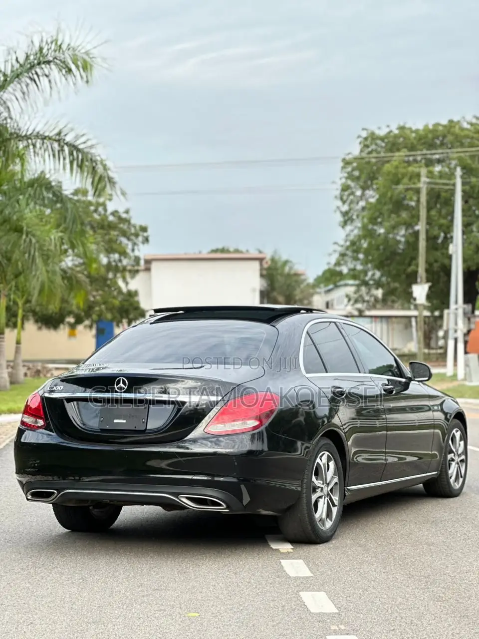 Mercedes-Benz C300 2019 Black