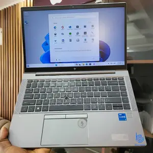 Laptop HP ZBook Firefly G8 16GB Intel Core i5 SSD 256GB