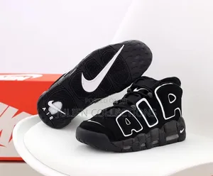 Nike Air More Uptempo Blackwhite