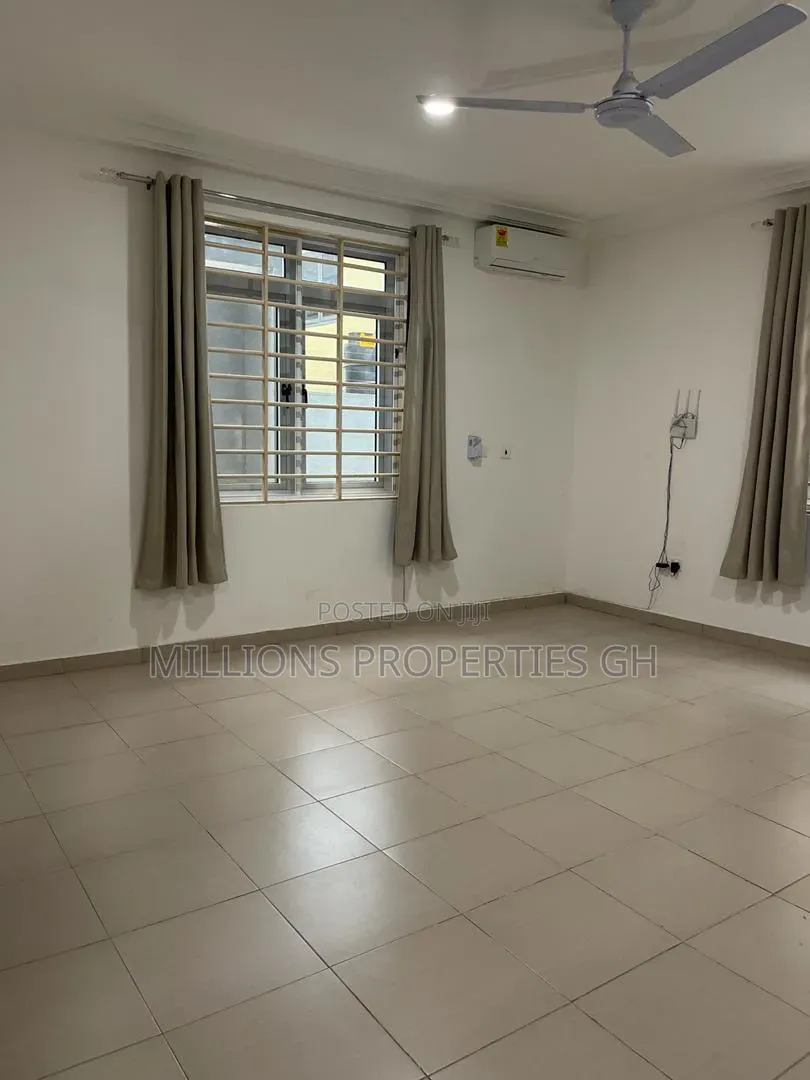 Furnished 5bdrm House in Millions Properties, Kumasi Metropolitan