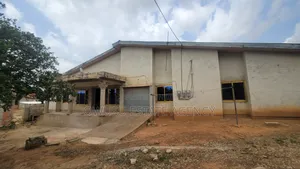 5bdrm House in Atimatim, Kumasi Metropolitan for sale