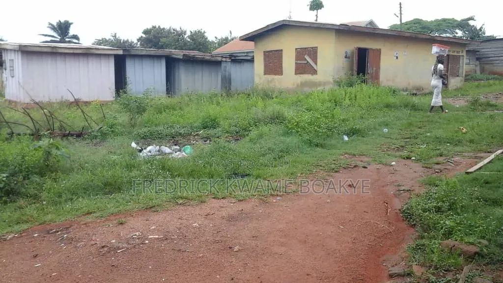 Hostel Land for Sale at Tanoso Apatrapa