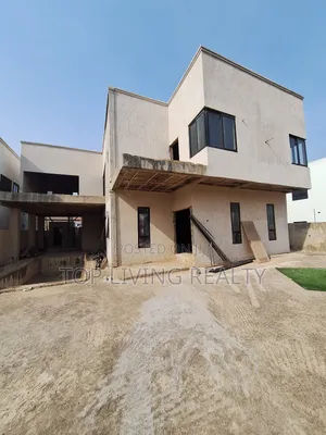 4bdrm Duplex in Legon Hills, Ashaley Botwe for sale