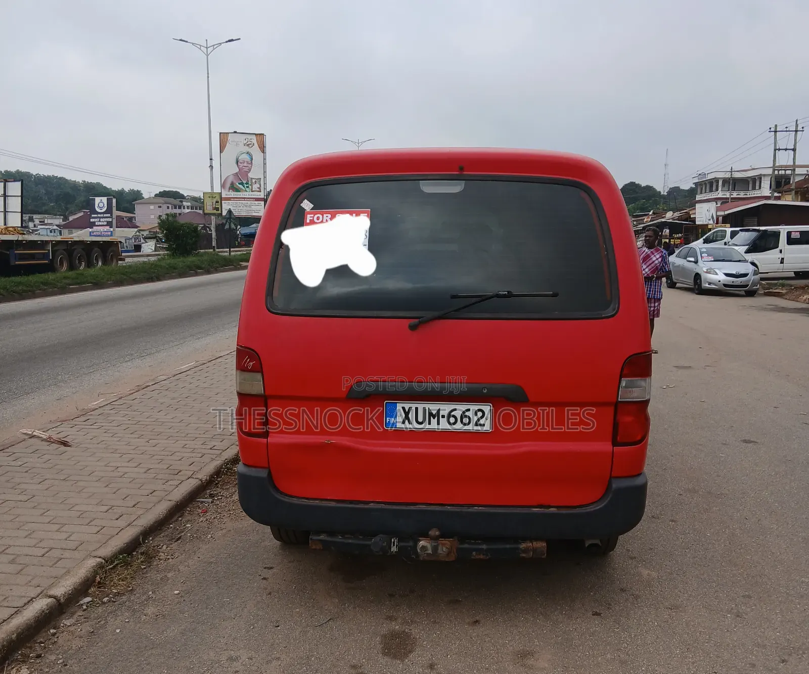 Toyota HiAce 2007 Red