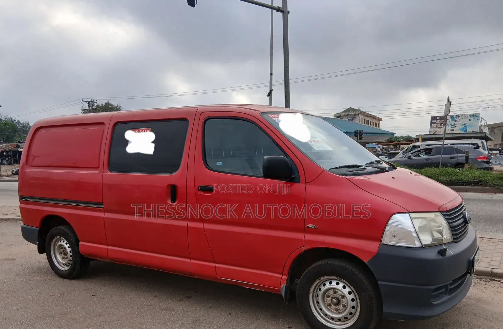 Toyota HiAce 2007 Red
