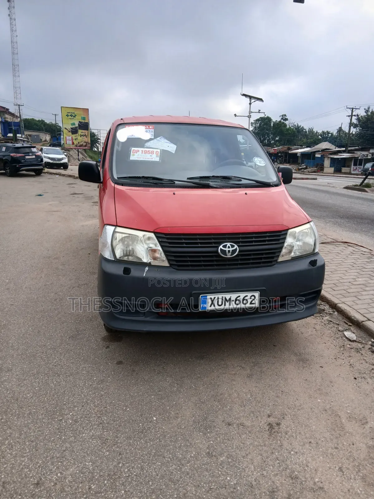 Toyota HiAce 2007 Red