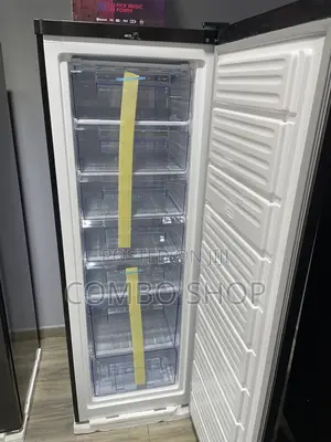 Pearl 242l Standing Freezer
