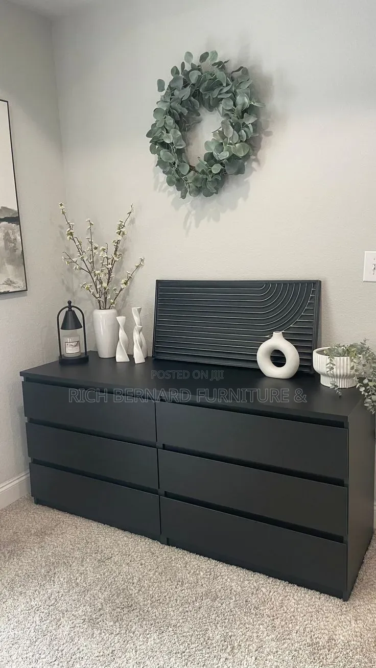 The Nova Chest 6 Drawers