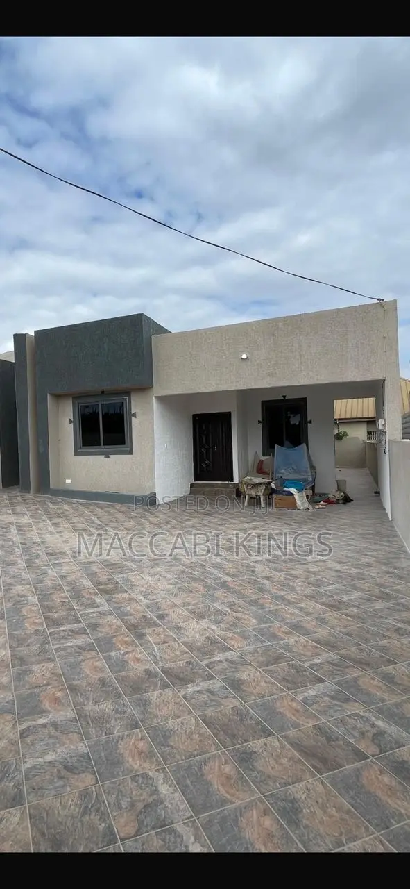 3bdrm House in Maccabi Real Estate, Kumasi Metropolitan for sale
