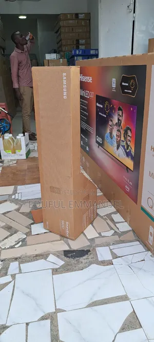 Samsung Ultra Slim Design Soundbar Q801d 3.1.2ch Dolby Atmos Q Series
