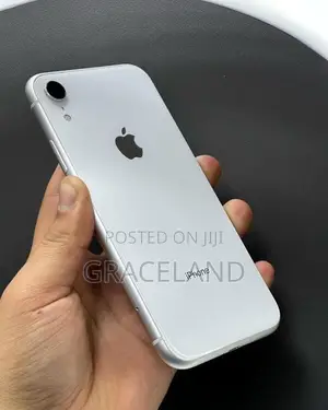 Apple iPhone XR 64 GB White