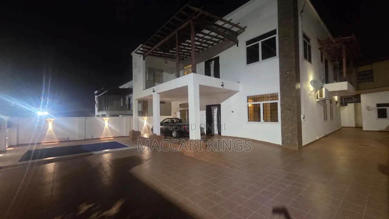 Furnished 4bdrm House in Maccabi Real Estate, Kumasi Metropolitan