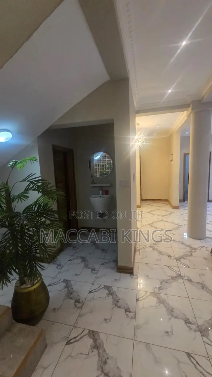 Furnished 4bdrm House in Maccabi Real Estate, Kumasi Metropolitan