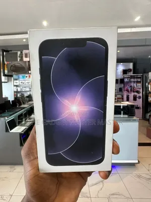 New Apple iPhone 17e 256 GB Black