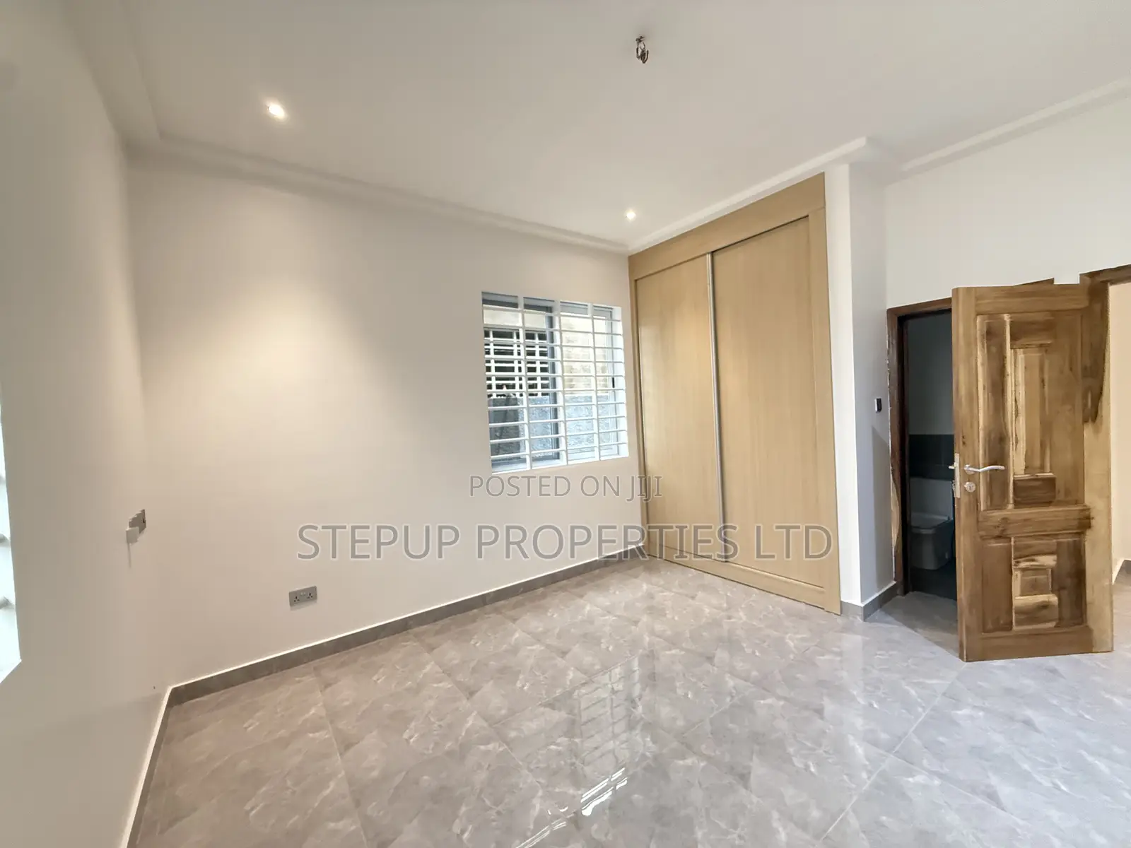 3bdrm House in Adenta Amrahia for sale
