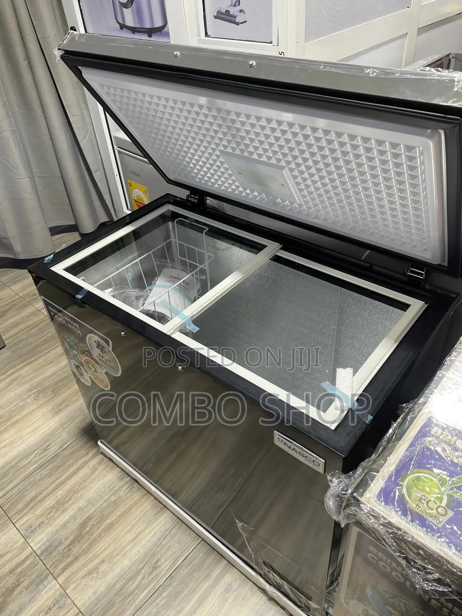 Nasco 200l Chest Freezer