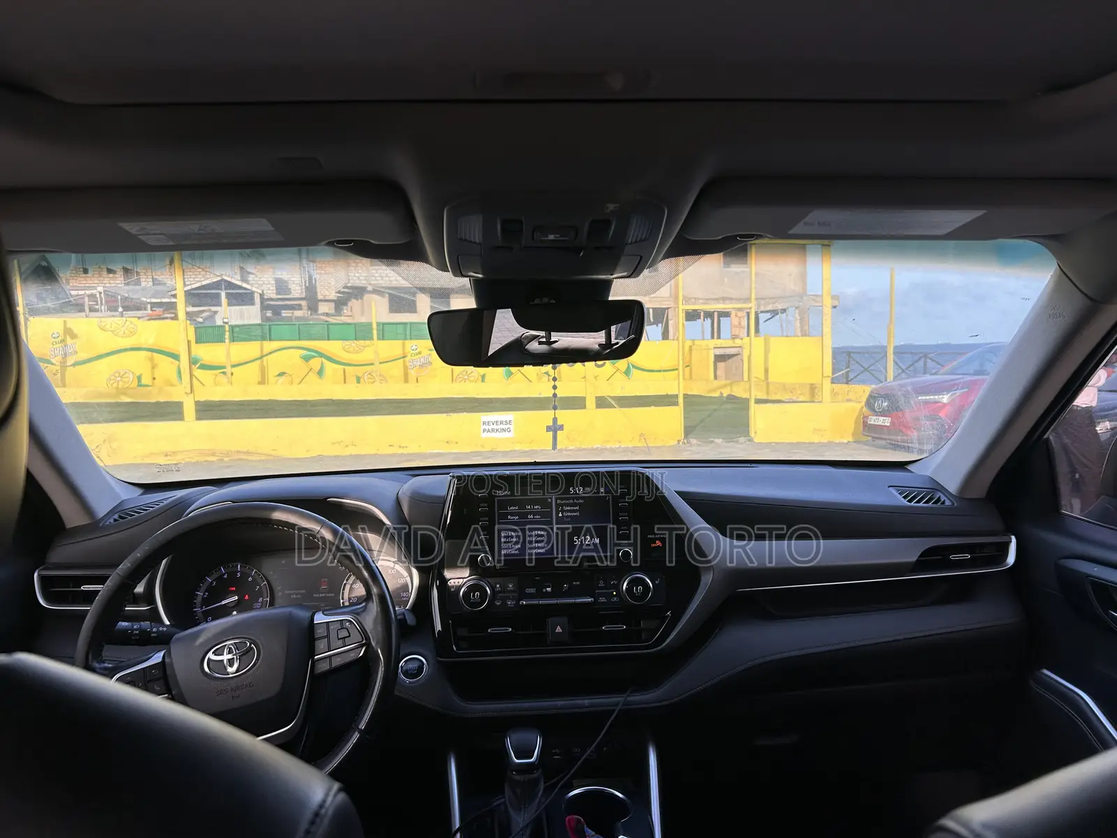 Toyota Highlander XLE 2022 Blue