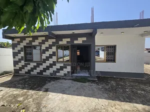 2bdrm Townhouse / Terrace in Teshie Estate for rent