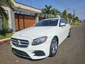 Mercedes-Benz E300 4Matic AWD Sedan (2.0L 4cyl 9A) 2017 White