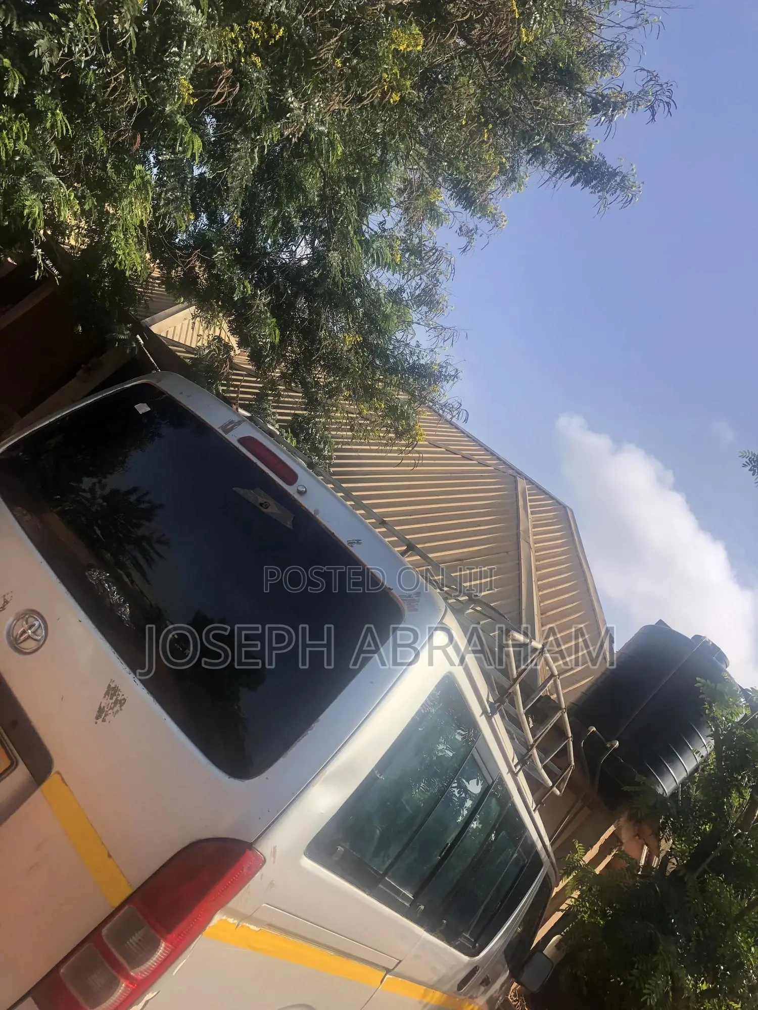 Toyota HiAce 2006 Silver
