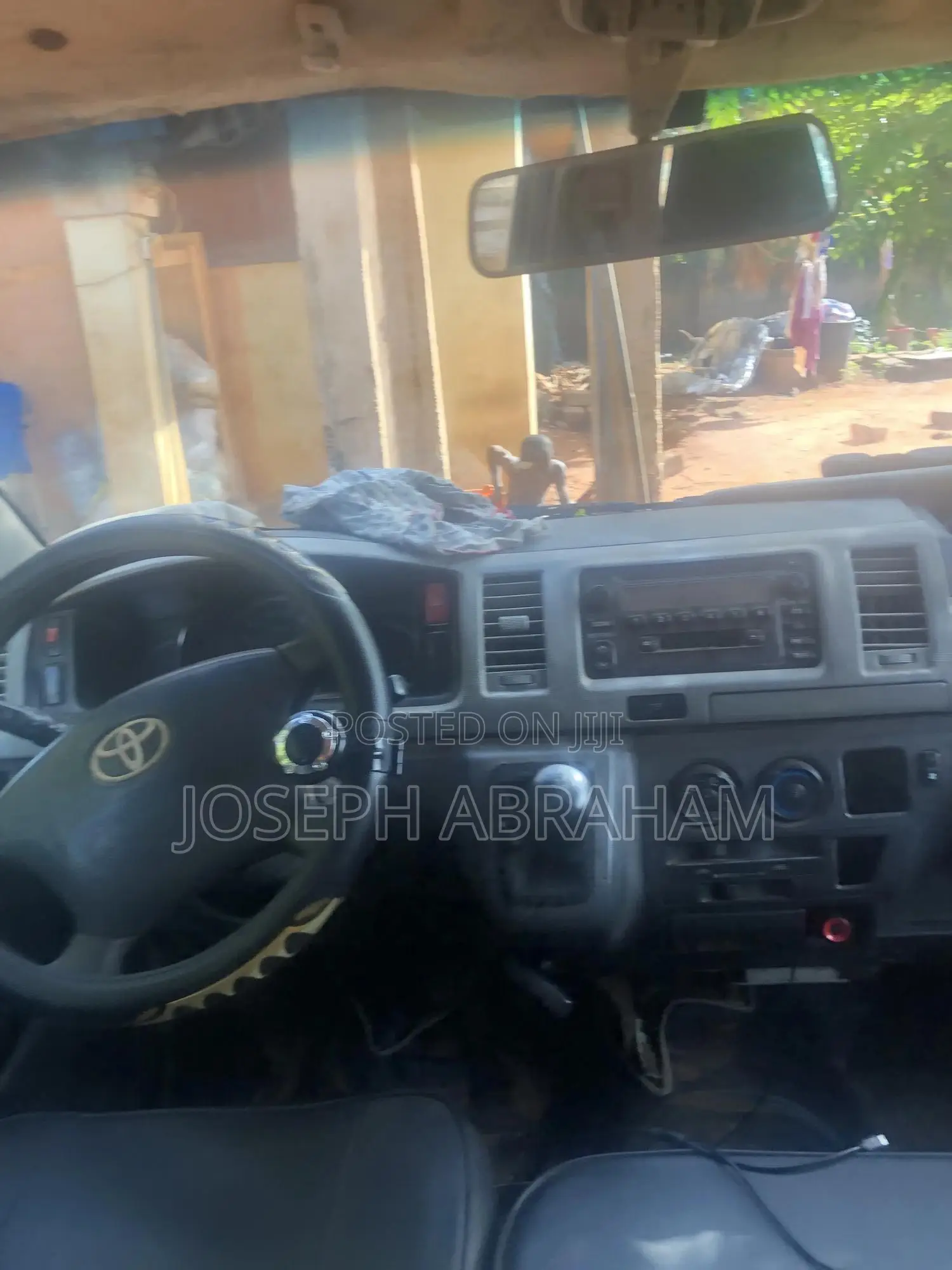 Toyota HiAce 2006 Silver