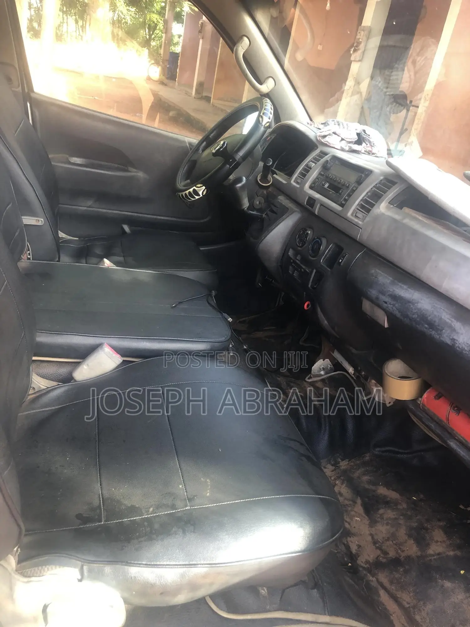 Toyota HiAce 2006 Silver
