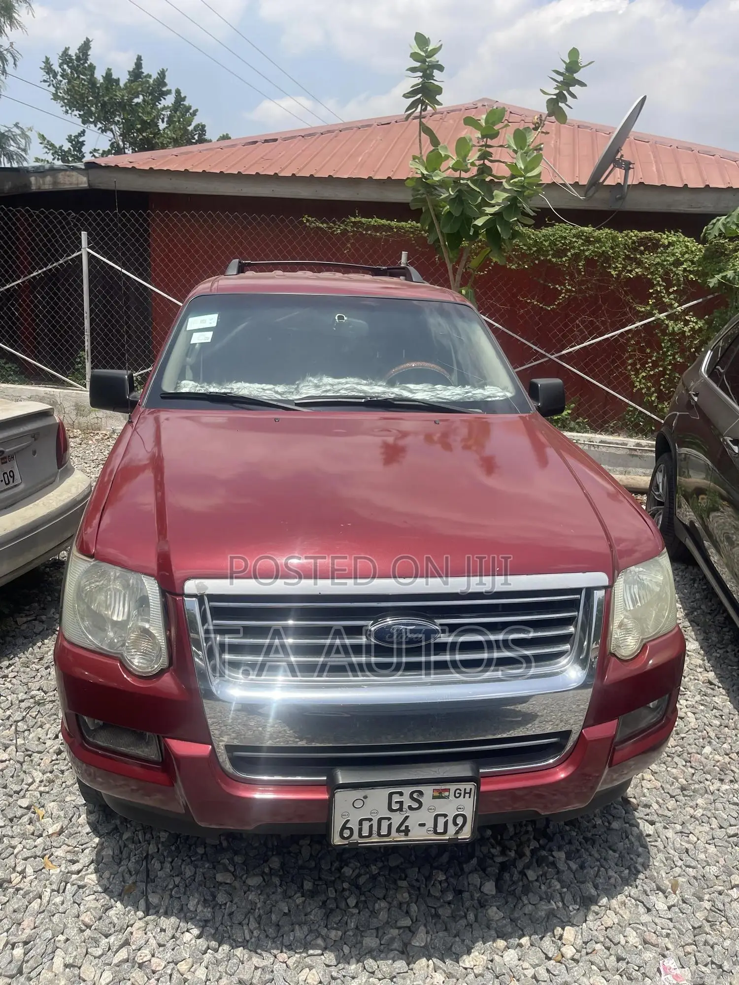 Ford Explorer Sport Trac 2009 Red