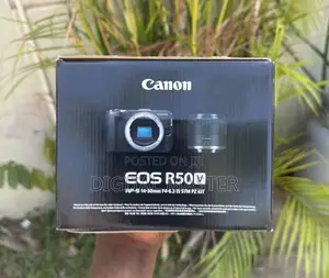 Canon Eos R50 v Mirrorless Camera With 14-30mm F/4-6.3 Lens